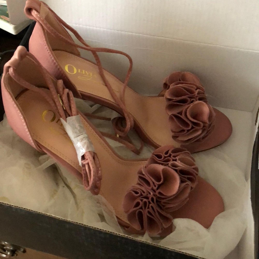 Olivia high heels